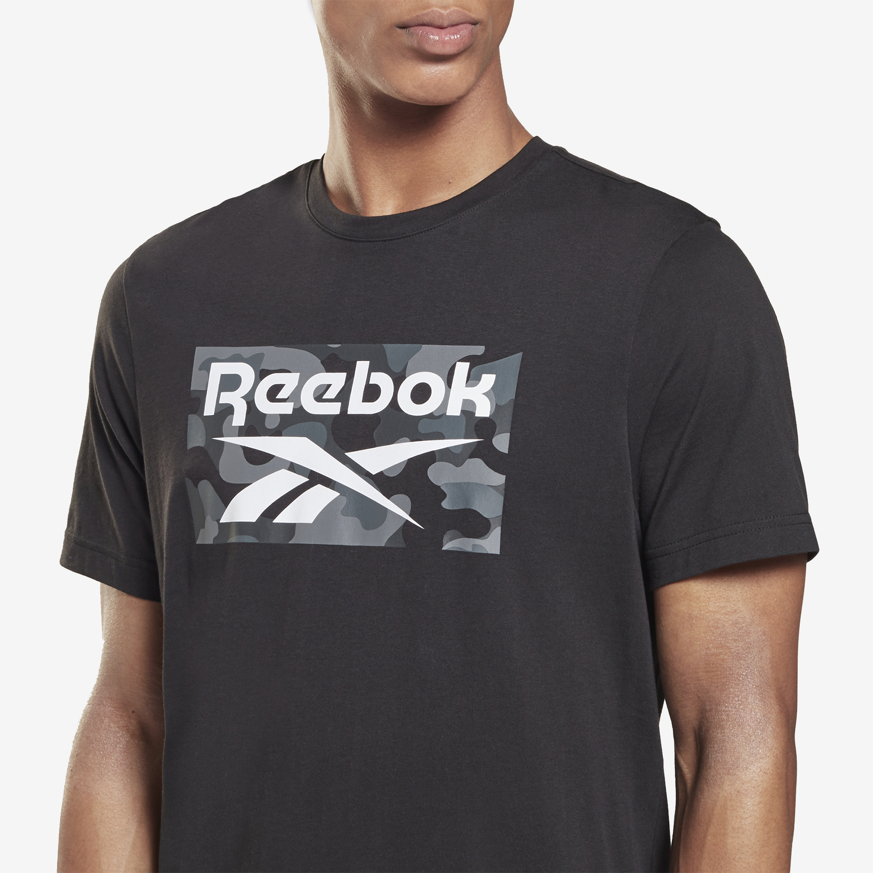 REEBOK CAMO ALLOVER PRINT T-SHIRT VW192-HA6313
