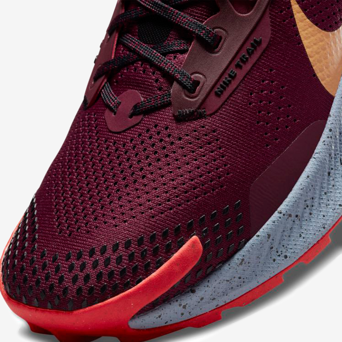 NIKE PEGASUS TRAIL 3 DA8697-600