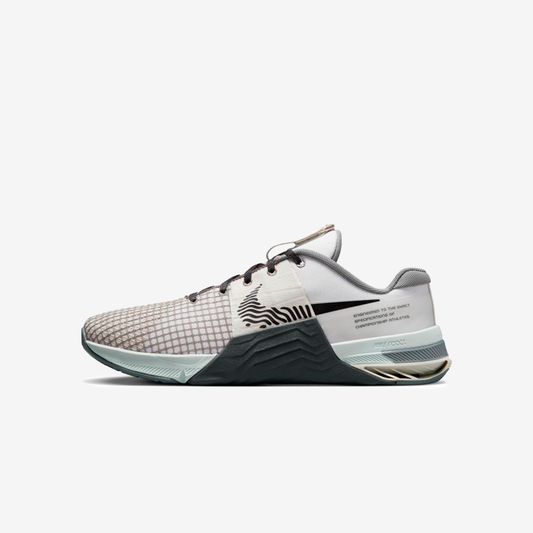 NIKE METCON 8 DO9328-004