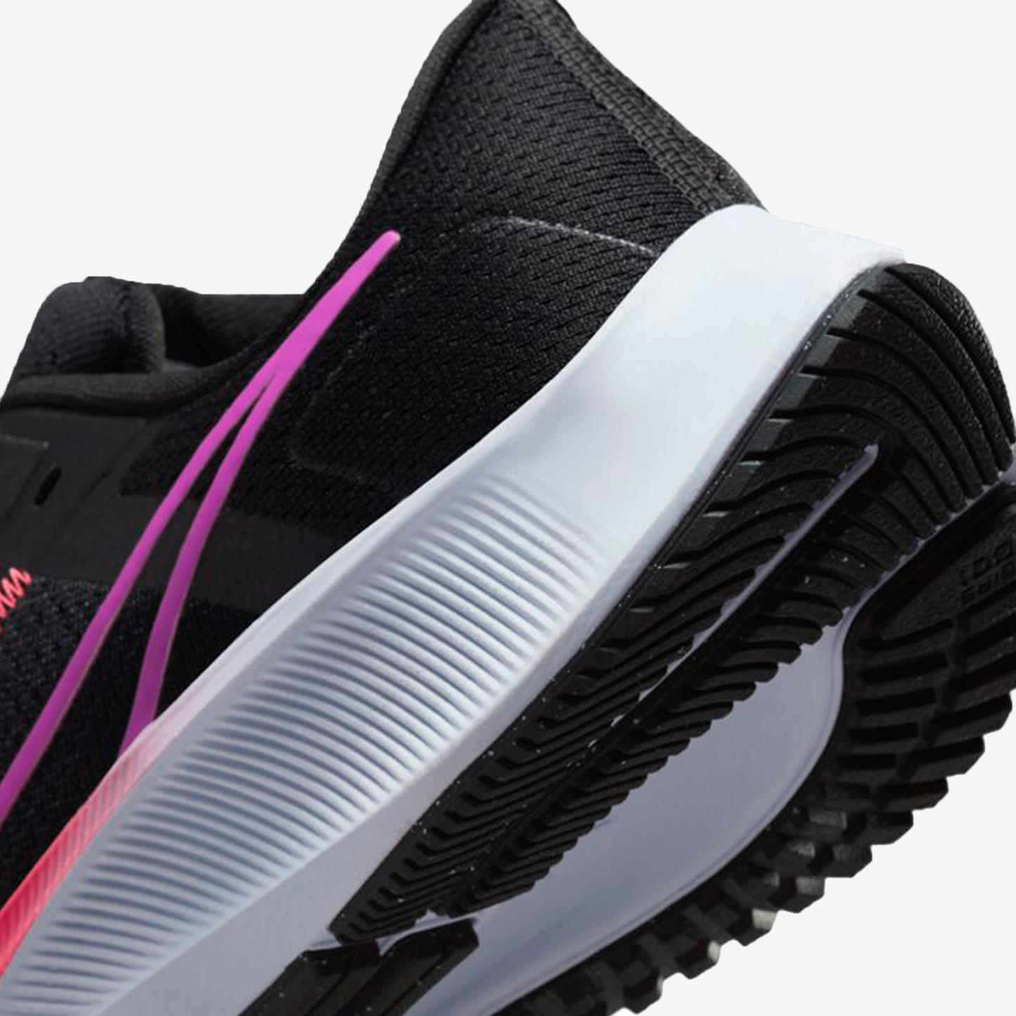 NIKE AIR ZOOPEGASUS 38 - WOMAN CW7358-011