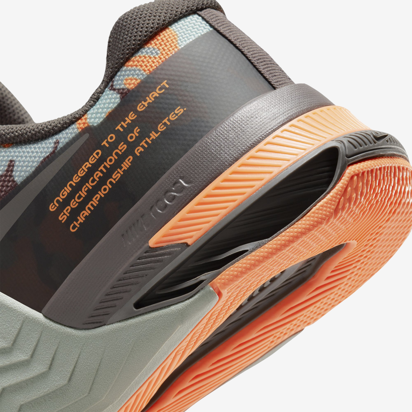 NIKE METCON 8 AMP DV9019-300